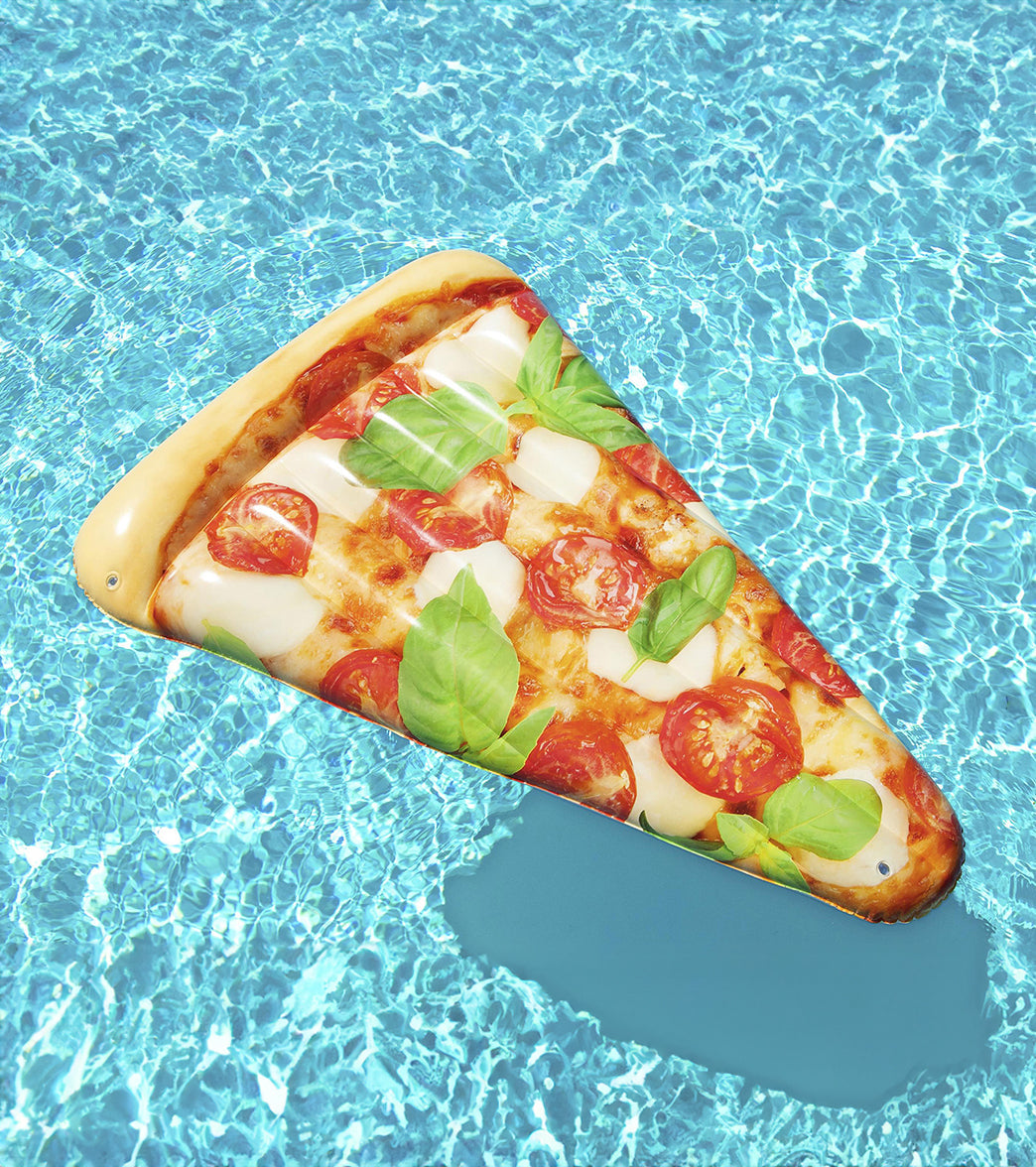 Wet Products Pizza Party Lounge