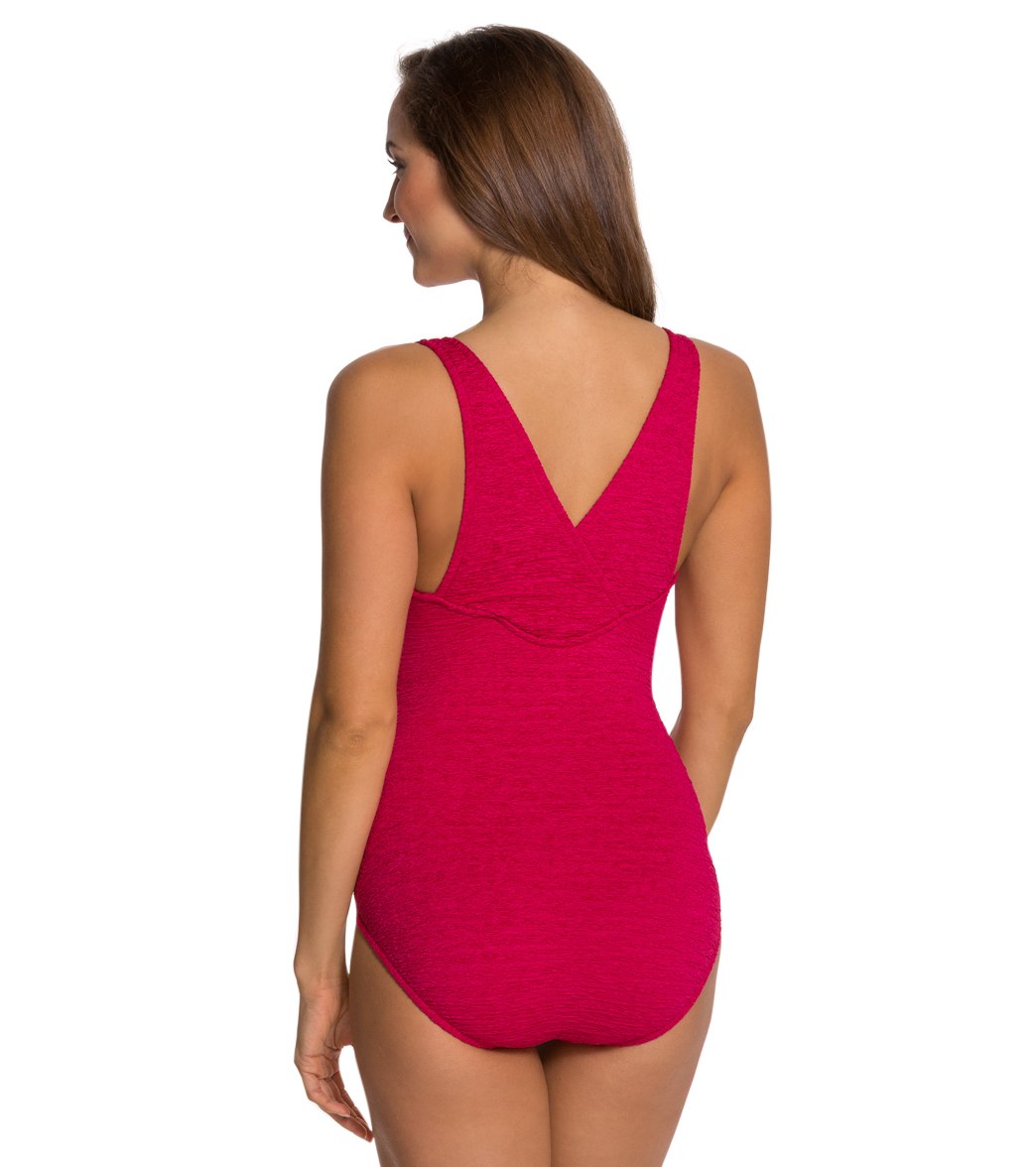 Penbrooke Krinkle Chlorine Resistant Cross Back One Piece Swimsuit (D-Cup)