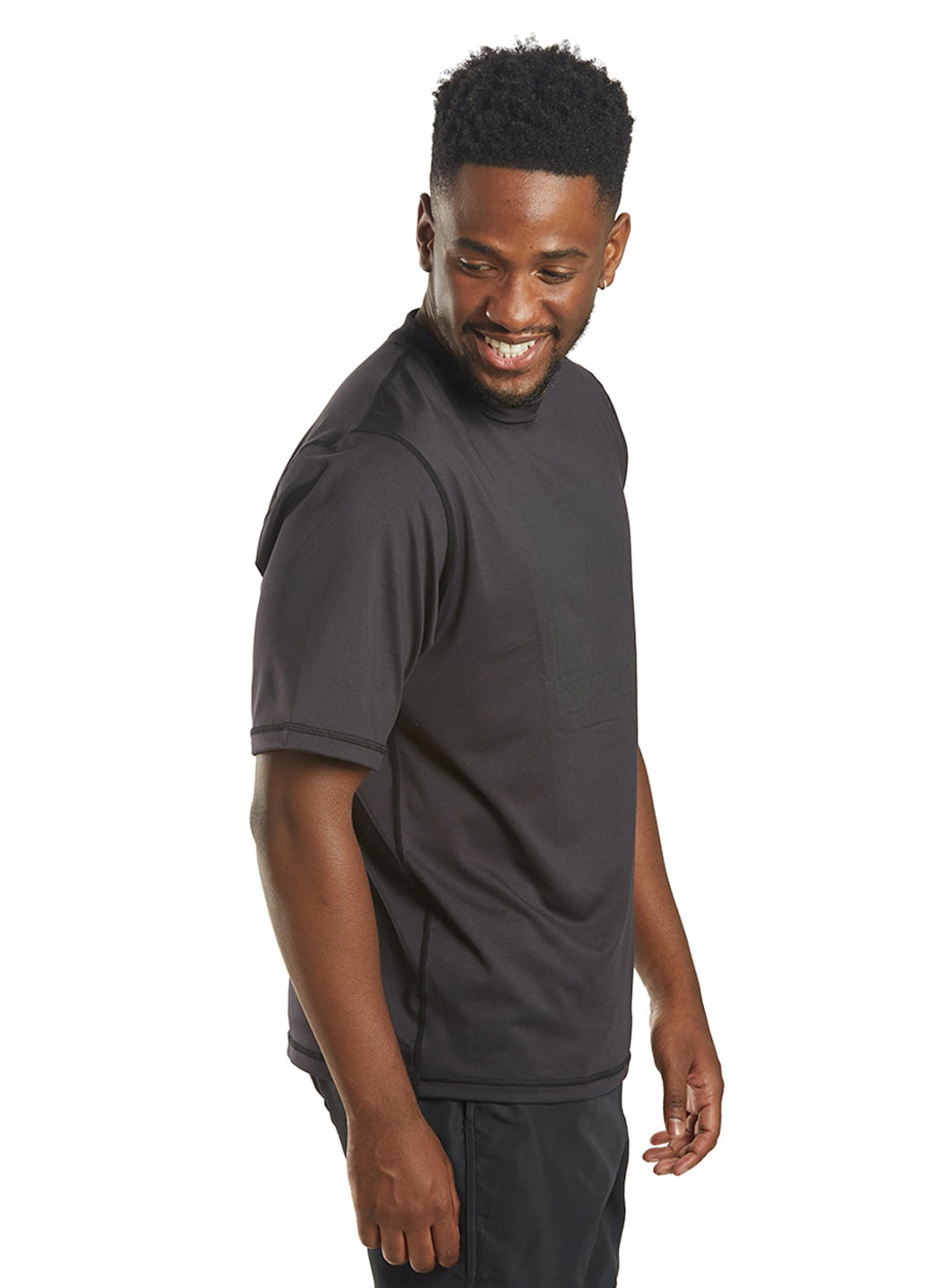 Body Glove Men's Loose Fit Short Sleeve Rashguard