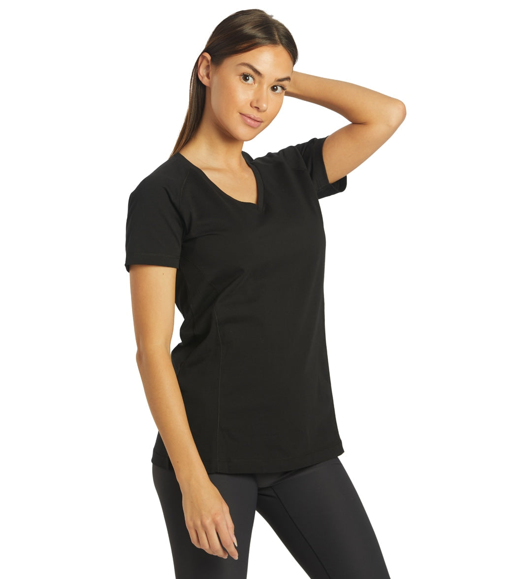 Arena Women's Team Line Short Sleeve V Neck T Shirt