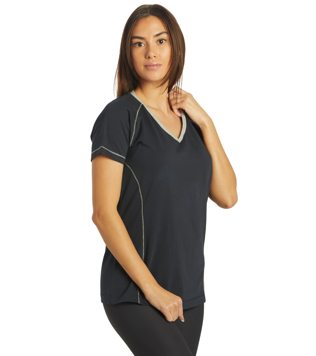 Arena Women's Team Line Short Sleeve V Neck T Shirt