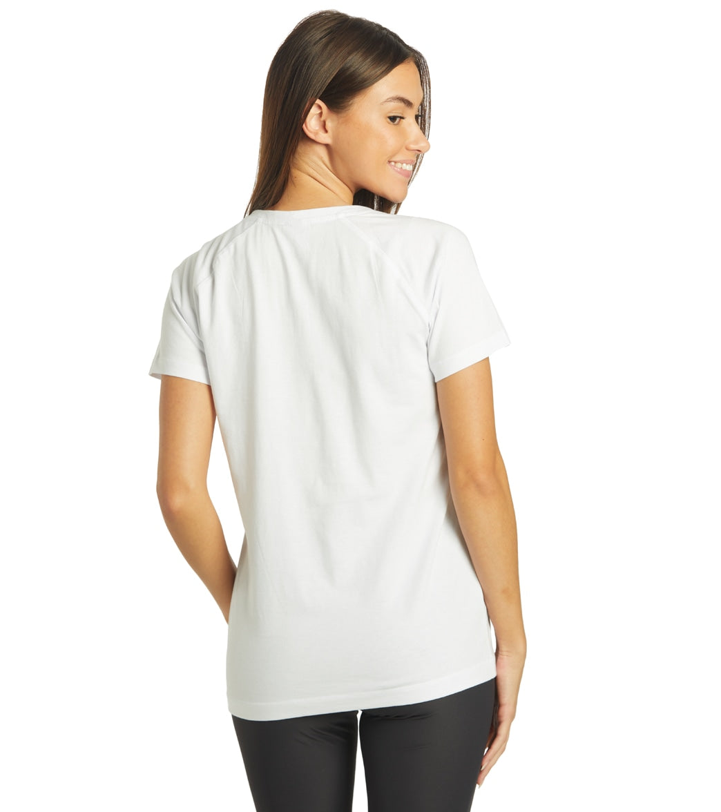 Arena Women's Team Line Short Sleeve V Neck T Shirt