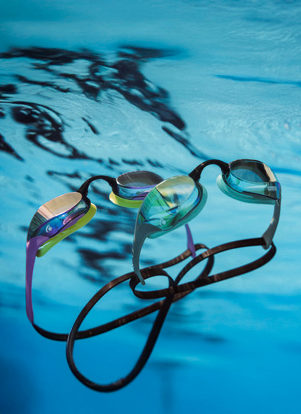 Arena Cobra Ultra Swipe Antifog Mirrored Goggle
