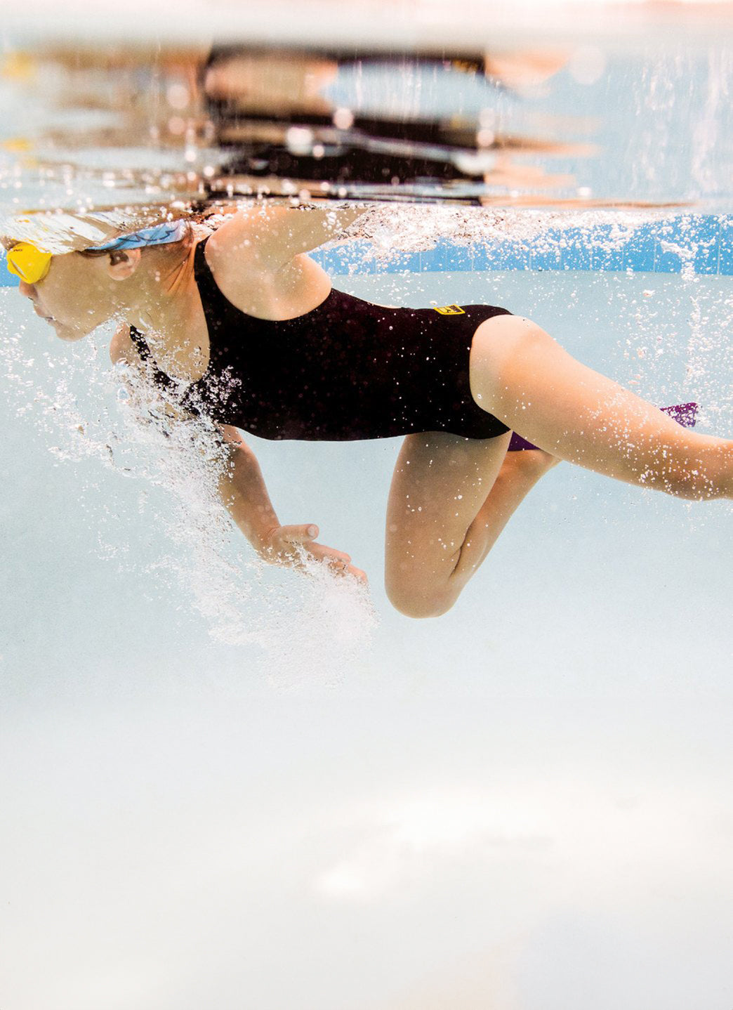 FINIS Girls' Bladeback Solid One Piece Swimsuit