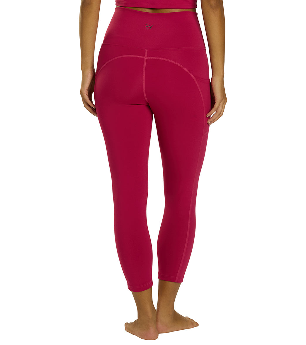 Everyday Yoga High Waisted Go-To Pocket Capri Crop 21"