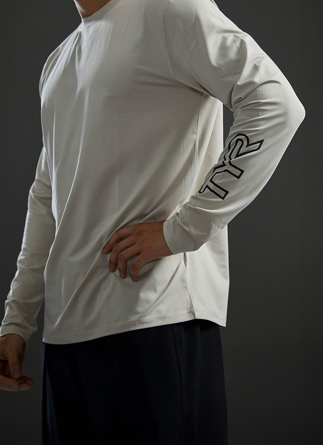TYR Men's SunDefense Long Sleeve UPF 50+ Swim Shirt