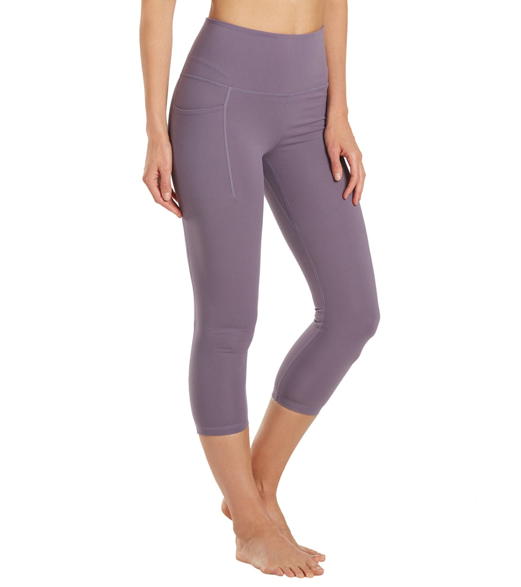 Everyday Yoga Uphold Solid High Waisted Capri Leggings With Pockets 21"