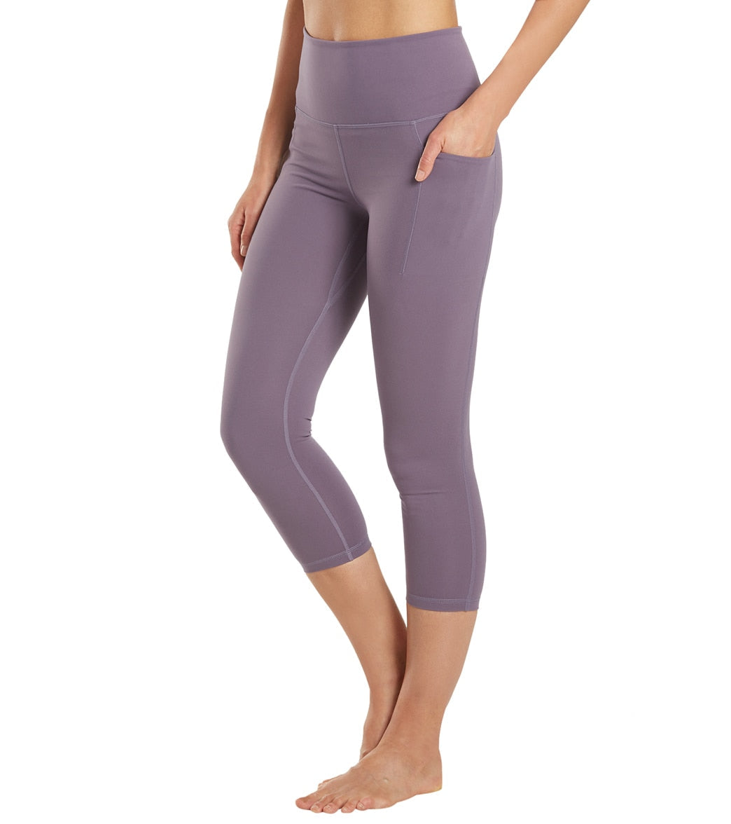 Everyday Yoga Uphold Solid High Waisted Capri Leggings With Pockets 21"