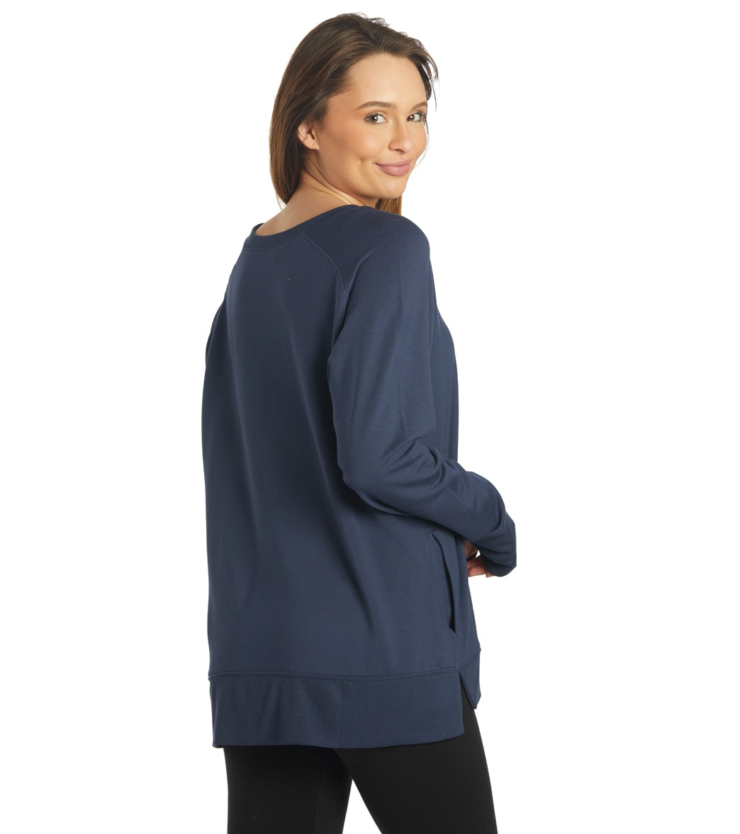 Tavi Cozy Sweatshirt