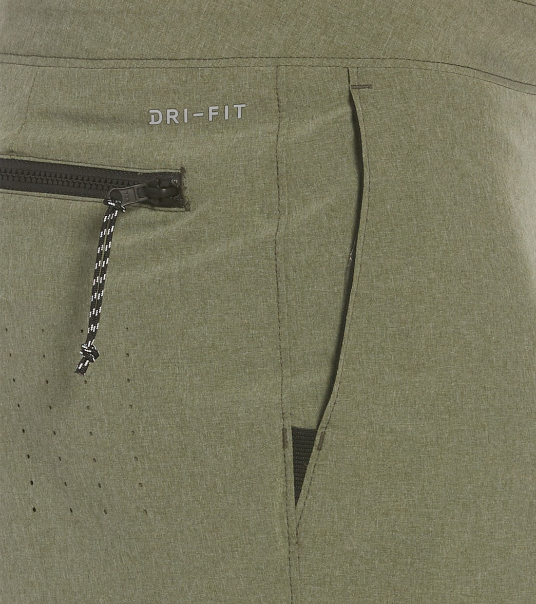 Nike Men's 20" Explore (Better) Merge Hybrid Shorts