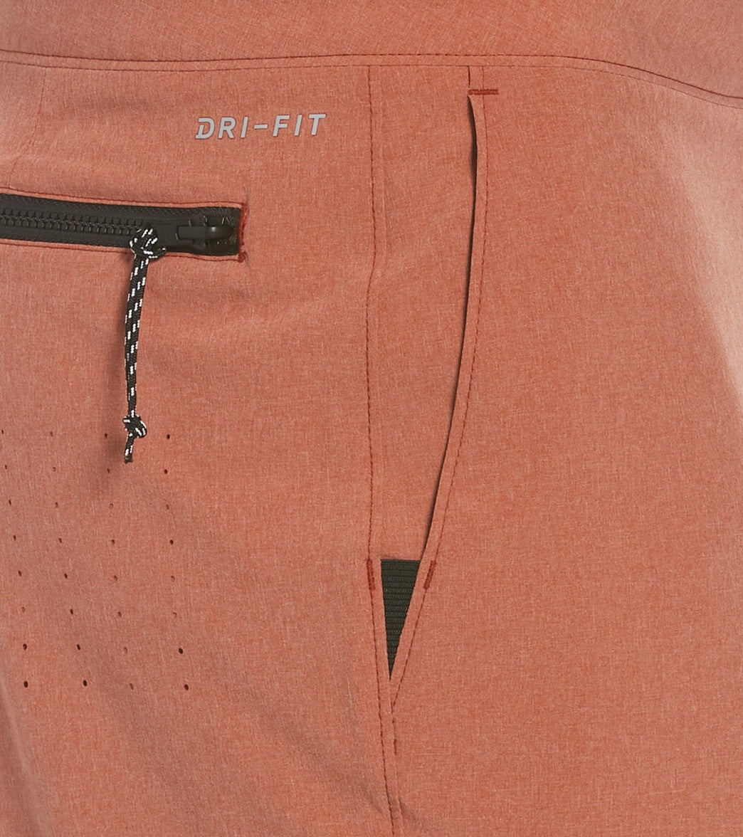 Nike Men's 20" Explore (Better) Merge Hybrid Shorts