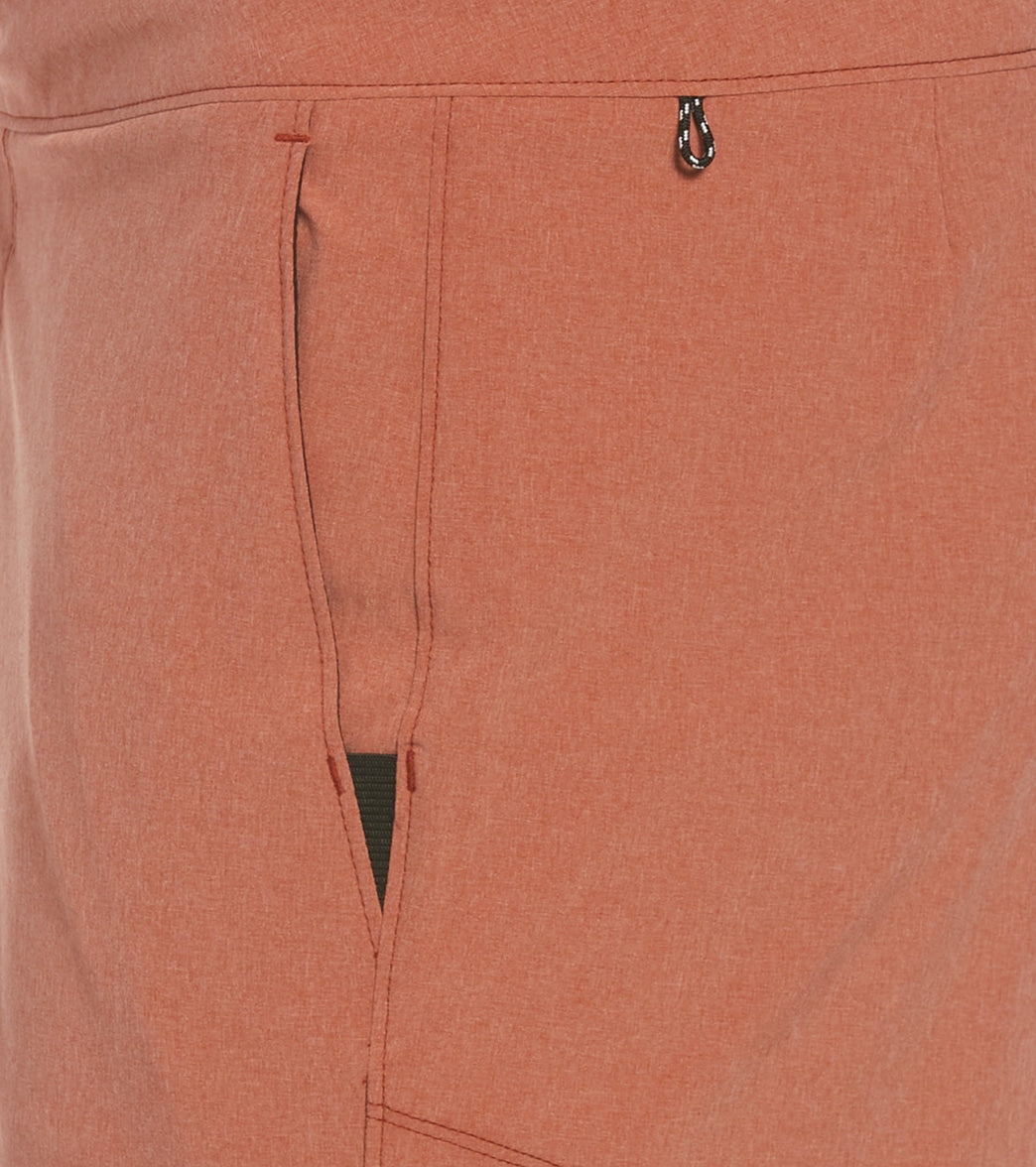 Nike Men's 20" Explore (Better) Merge Hybrid Shorts