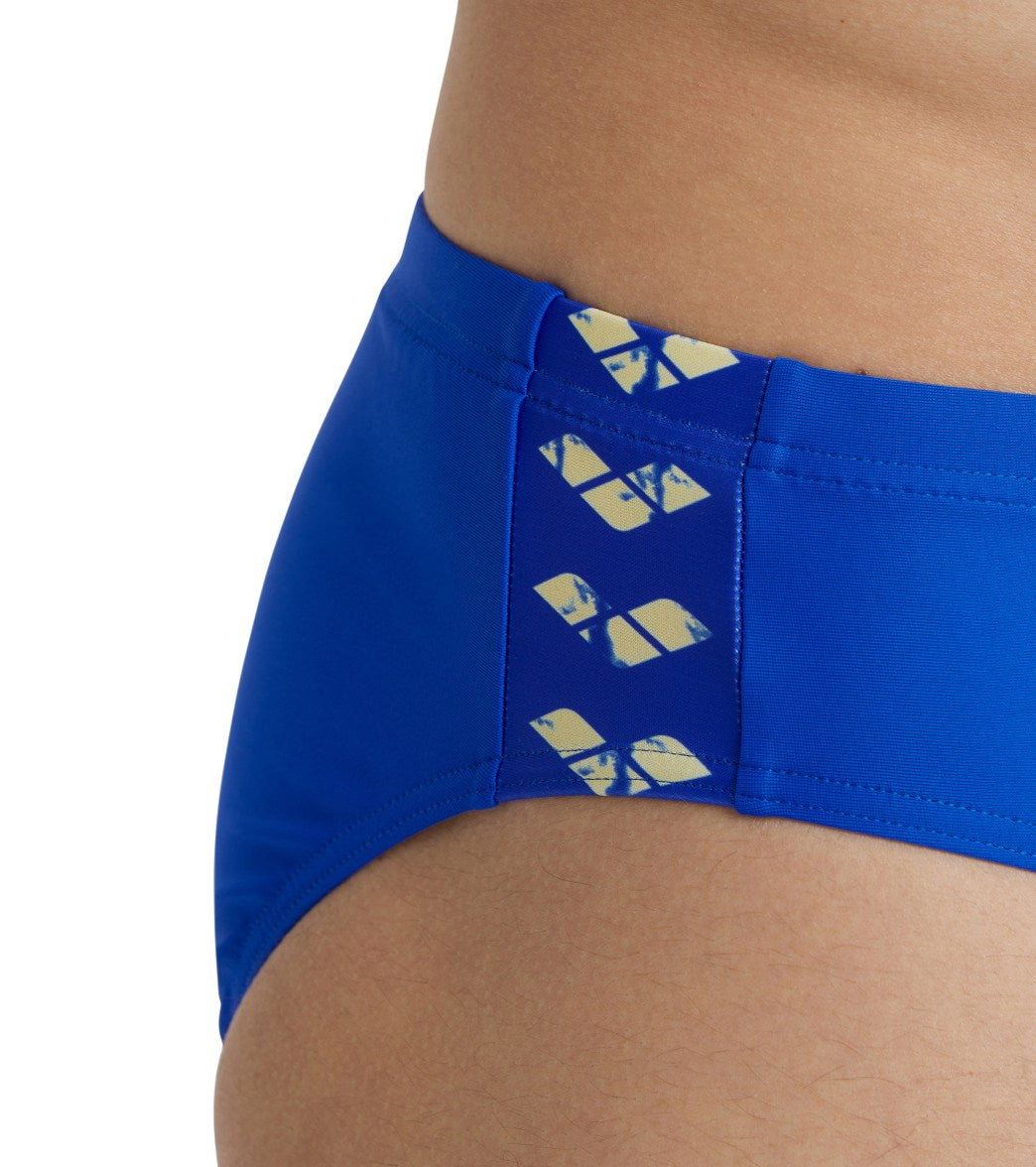 Arena Men's Icons Solid Brief Swimsuit