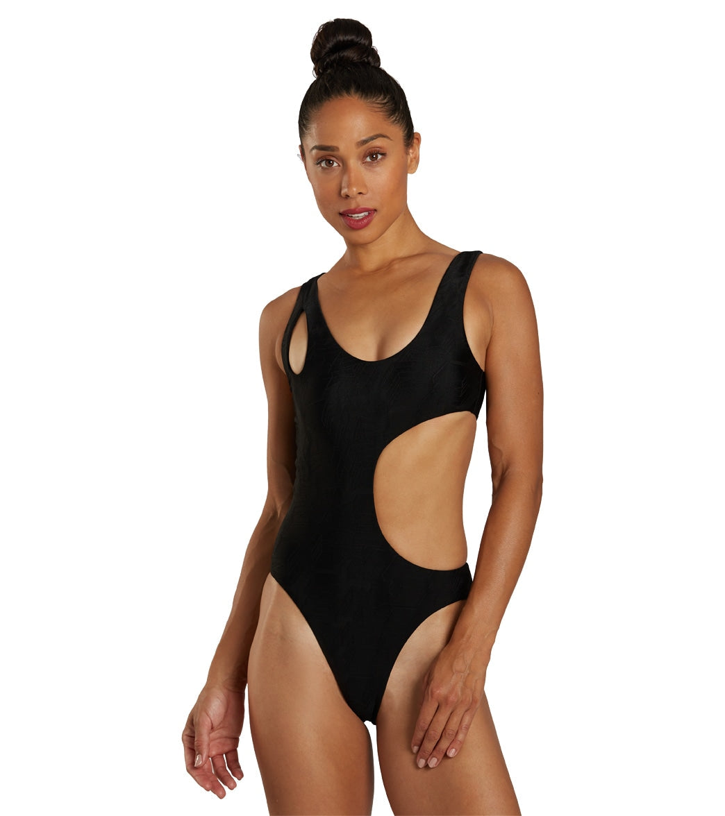 Nike Women's Block Texture Cut-Out One Piece Swimsuit