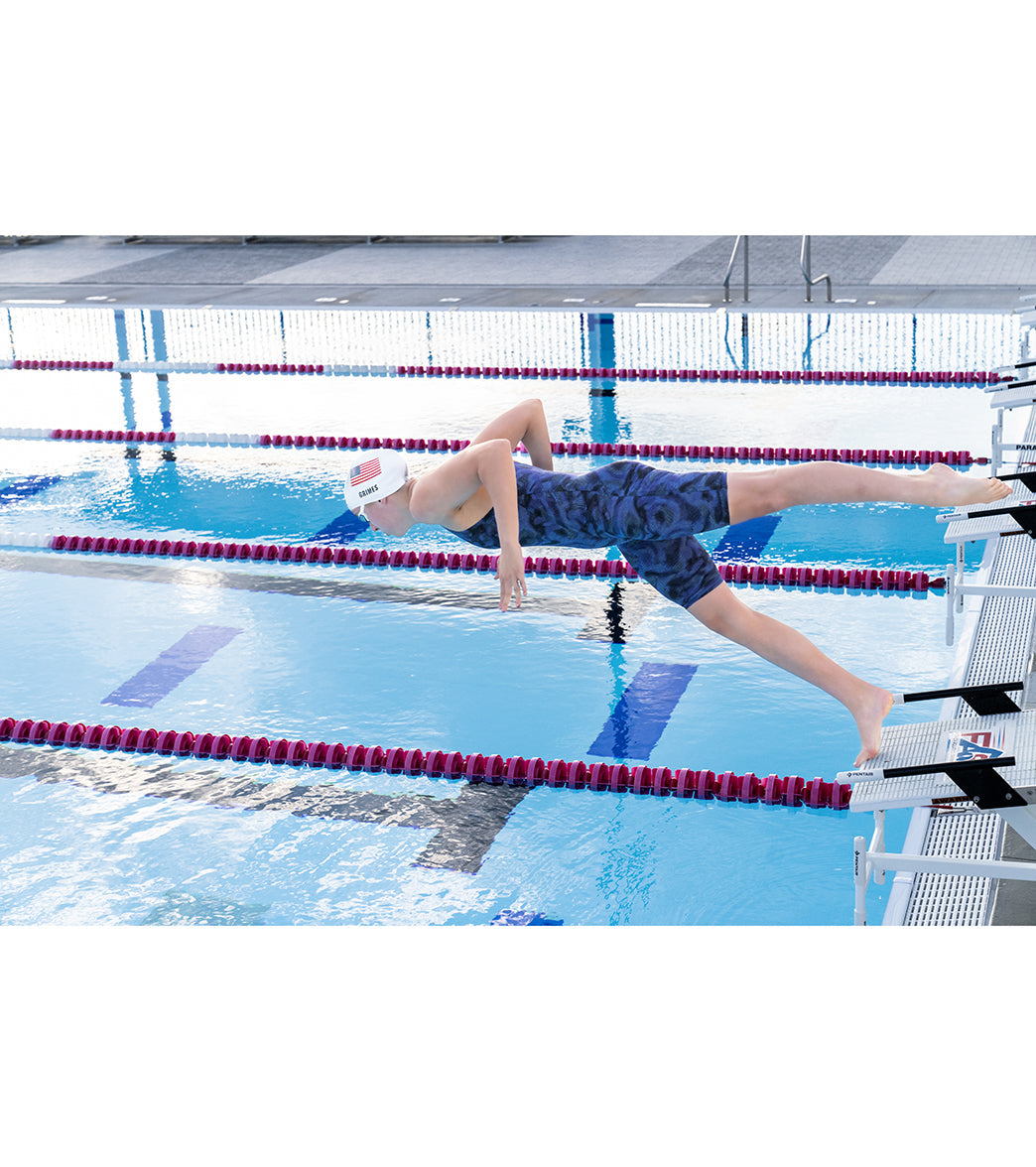 TYR Women's Avictor 2.0 Exolon Closed Back Tech Suit Swimsuit