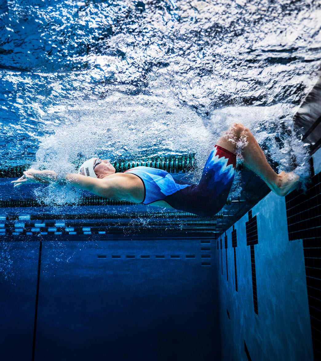 TYR Women's Venzo USA Closed Back Tech Suit Swimsuit