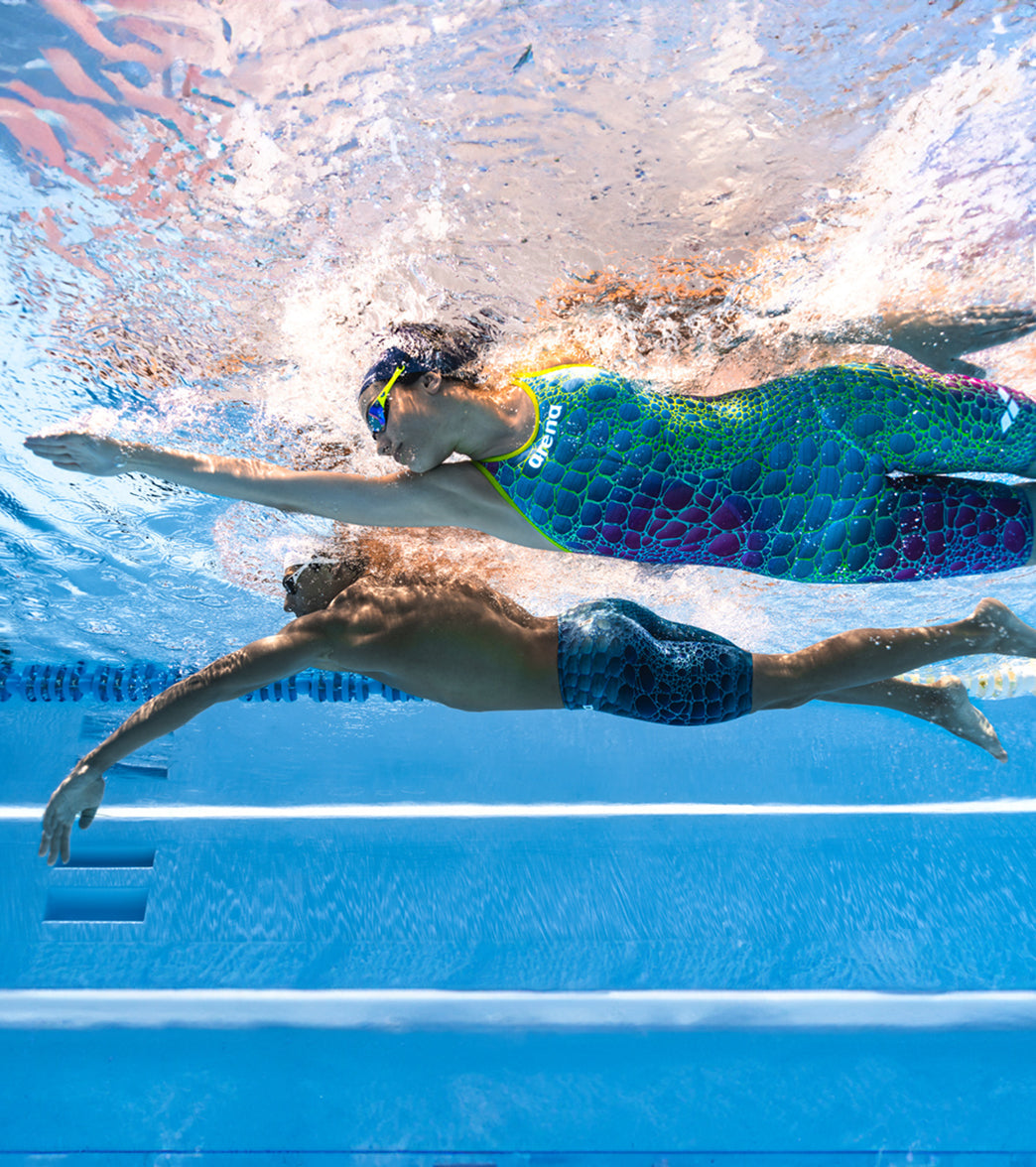 Arena Cobra Edge Swipe Mirrored Goggle