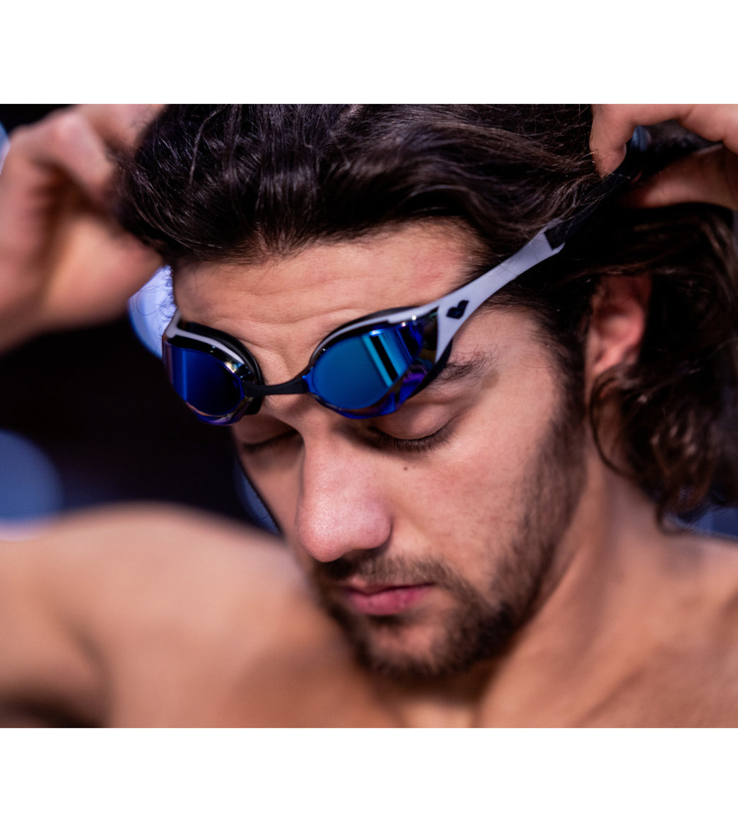 Arena Cobra Edge Swipe Goggle