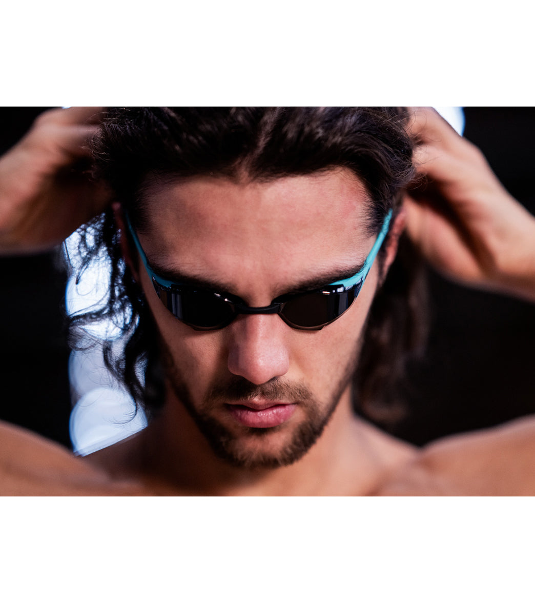 Arena Cobra Edge Swipe Goggle