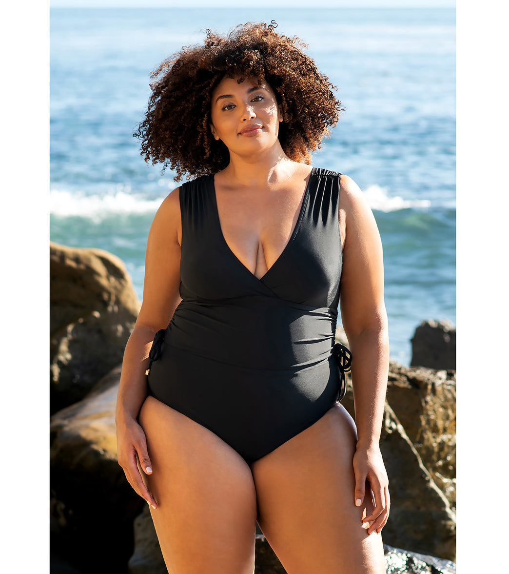 Raisins Women's Tranquilo Solids Lusiana Plus Size One Piece Swimsuit