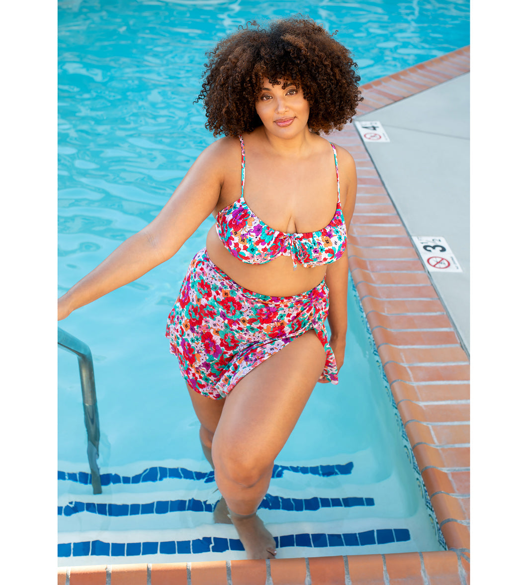 Raisins Women's Brilliant Bloom Isla Plus Size Cover Up Pareo