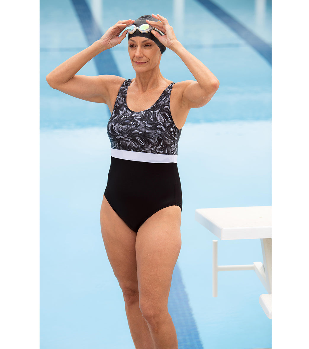 Dolfin Aquashape Women's Color Block Moderate Scoop Back One Piece Swimsuit