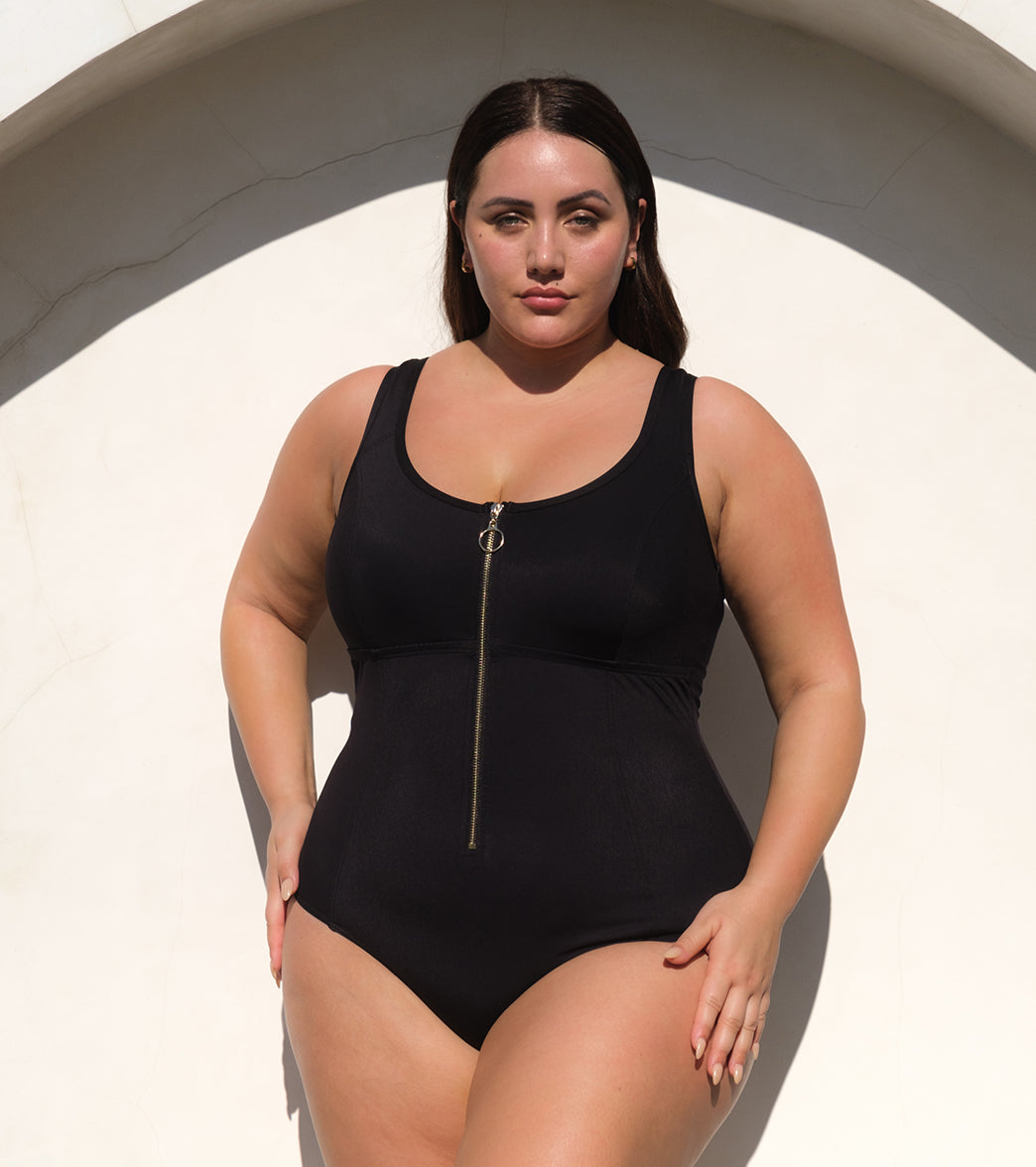 Artesands Woman's Plus Size Sculpt Fuseli One Piece Swimsuit