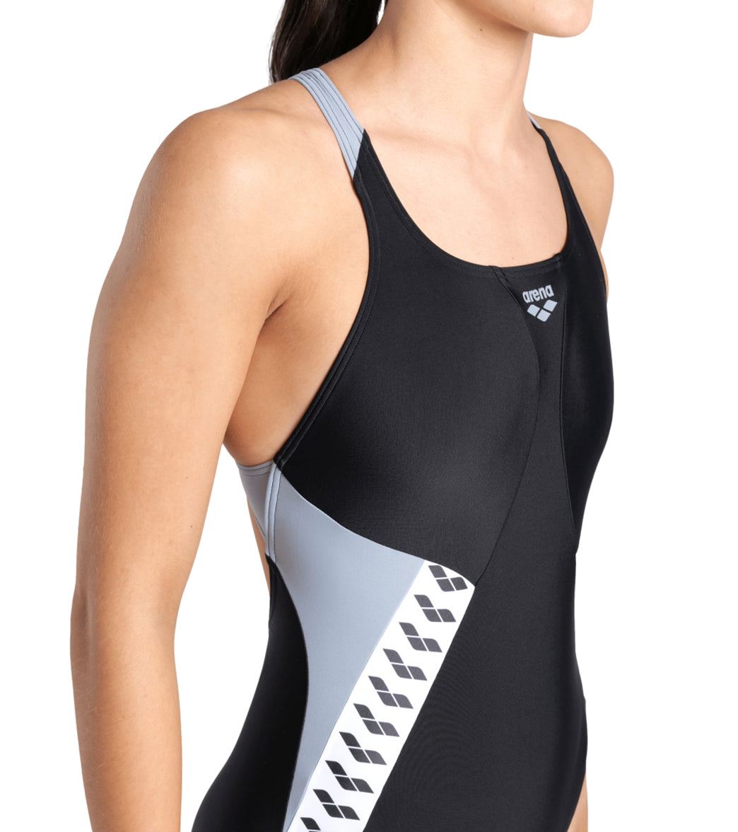 Arena Women's Stripe Pro Back One Piece Swimsuit