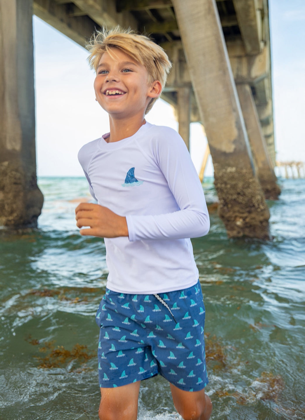 Feather 4 Arrow Boys' Long Sleeve Rashguard (Toddler, Little Kid, Big Kid)