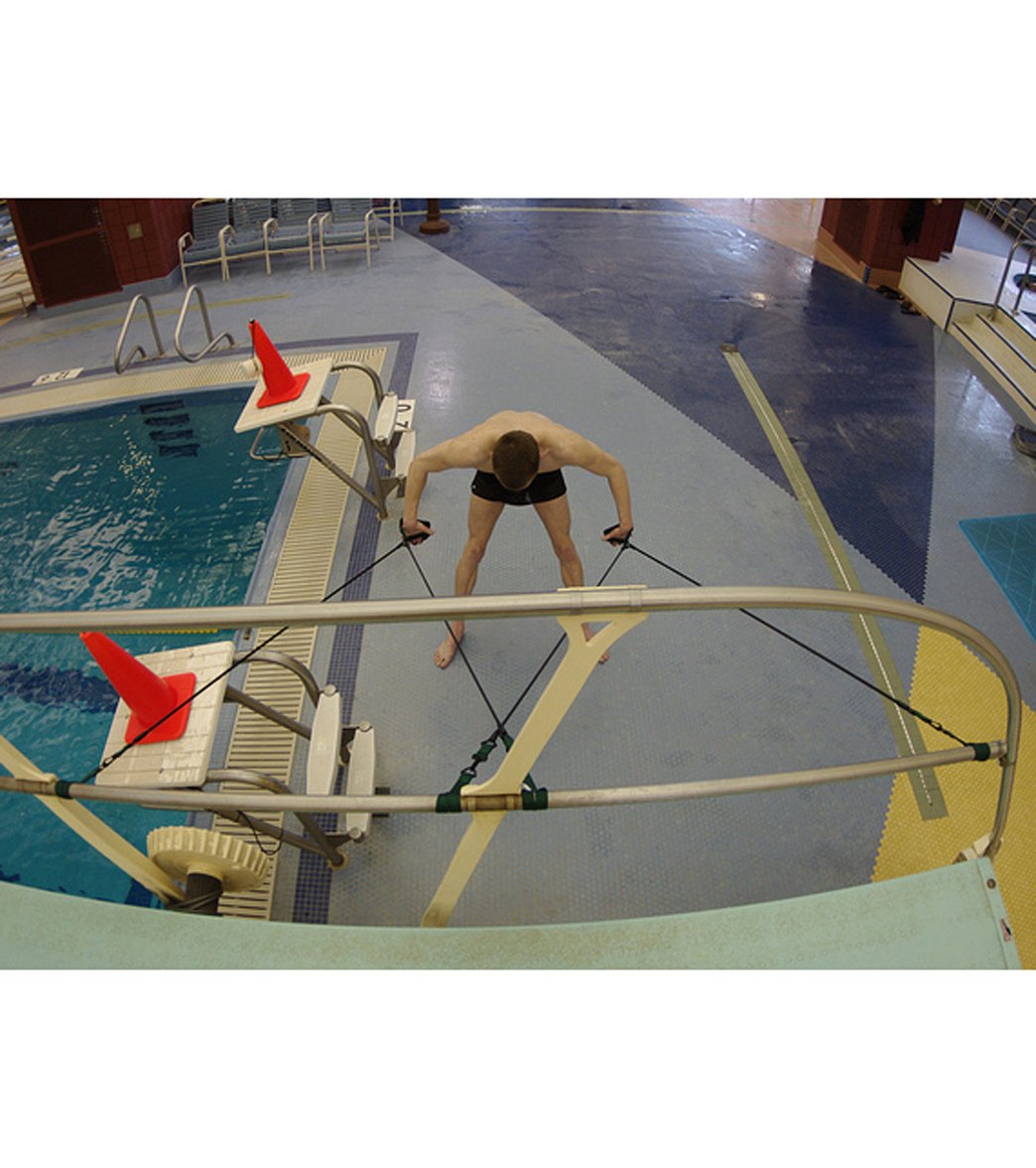 StrechCordz Breaststroke Machine