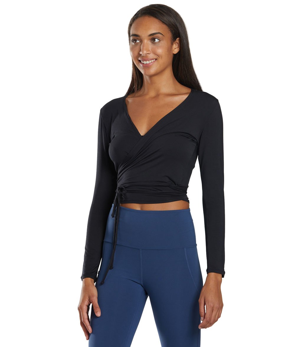 Everyday Yoga Studio to Street Layering Crop Wrap