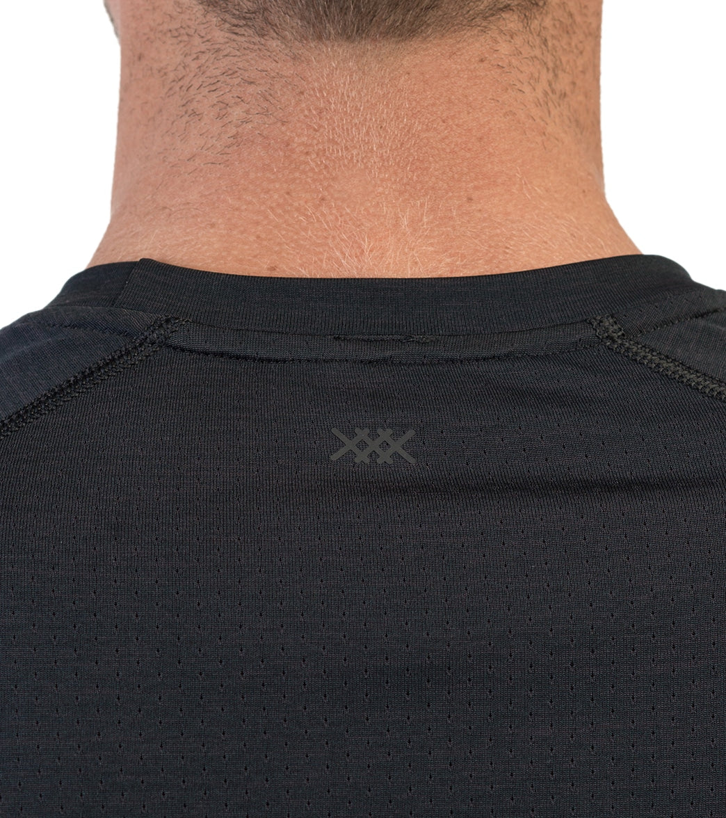 Rhone Men's Reign Tech Short Sleeve Shirt