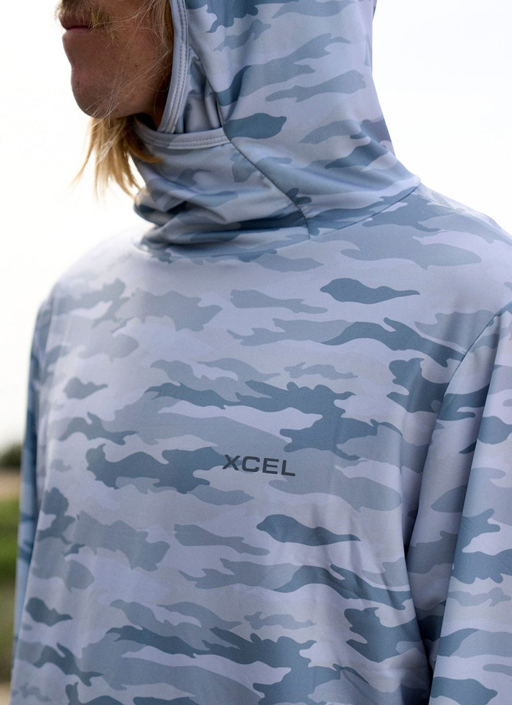 Xcel Men's Threadx Iceskin Long Sleeve UV Hooded Pullover