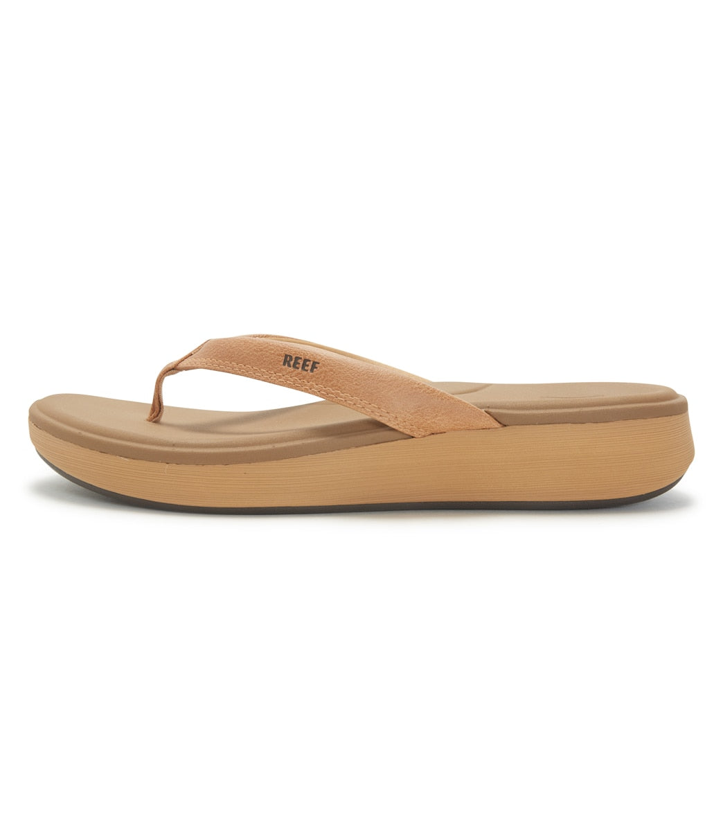 Reef Women's Cushion Cloud Flip Flops