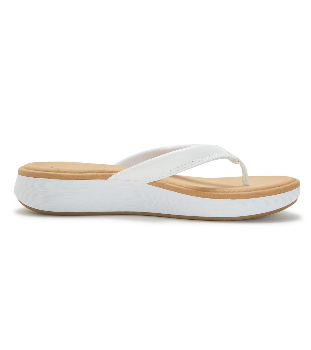 Reef Women's Cushion Cloud Flip Flops