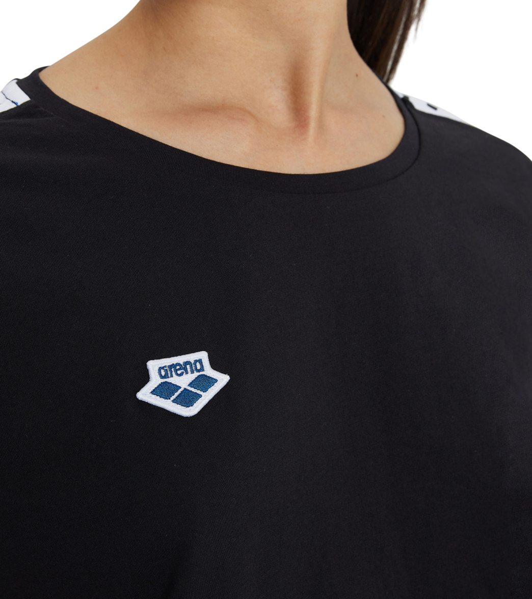 Arena Women's Corrine Team Cropped Tee