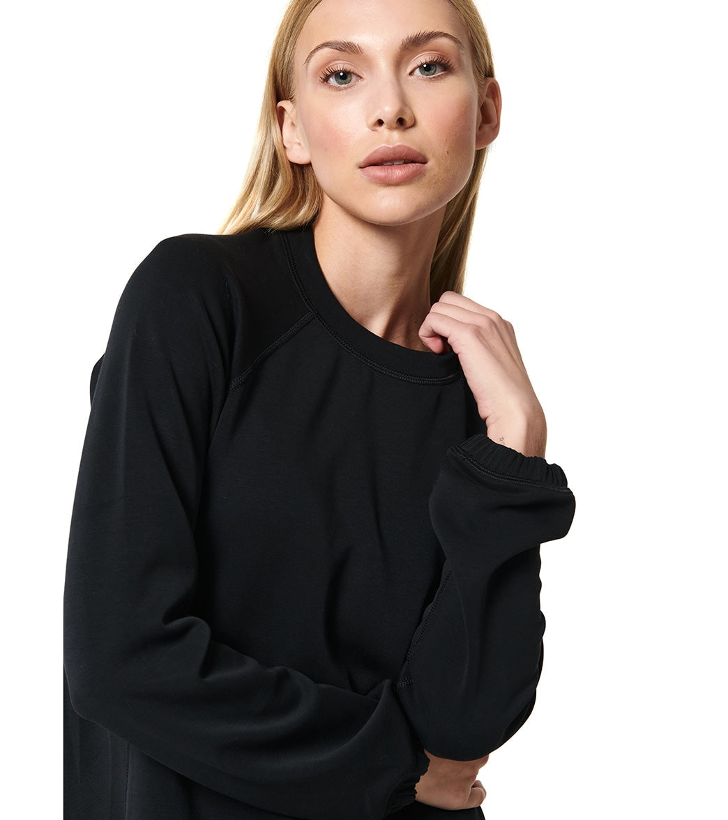 NUX Sleek Sweat Pullover