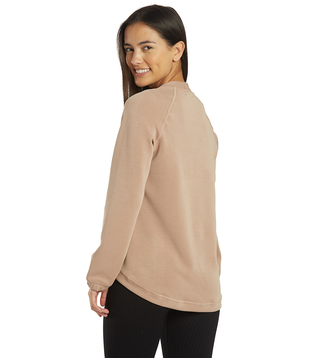 NUX Sleek Sweat Pullover