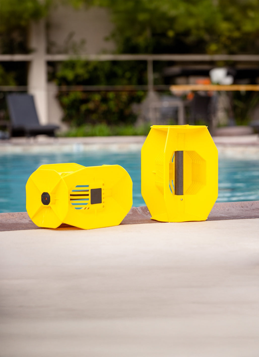 Hydrorevolution Hydro-Tone MAXIMUM Resistance Dumbbell