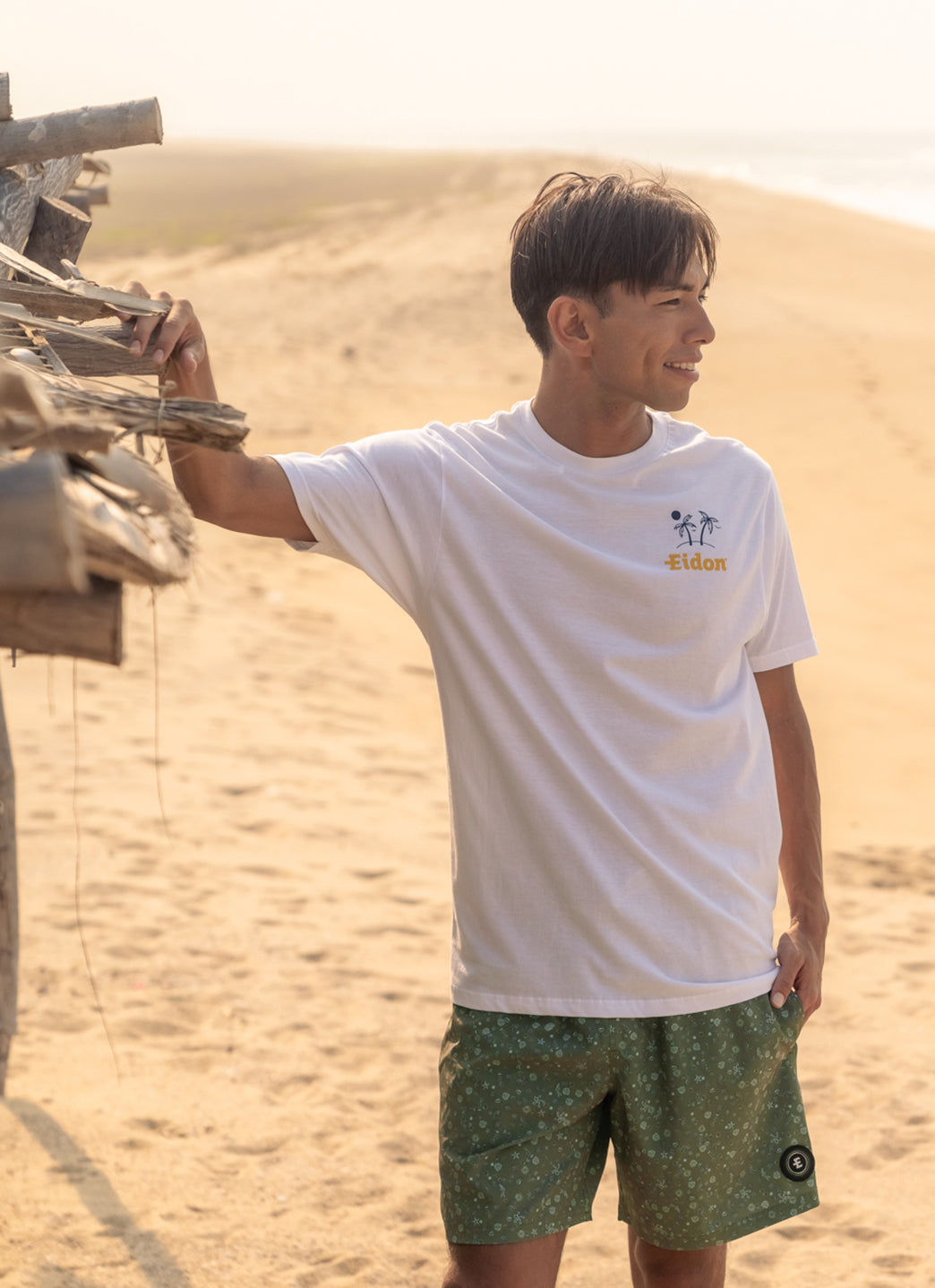 Eidon Men's 17"Tiny Sea Volley Swim Trunks