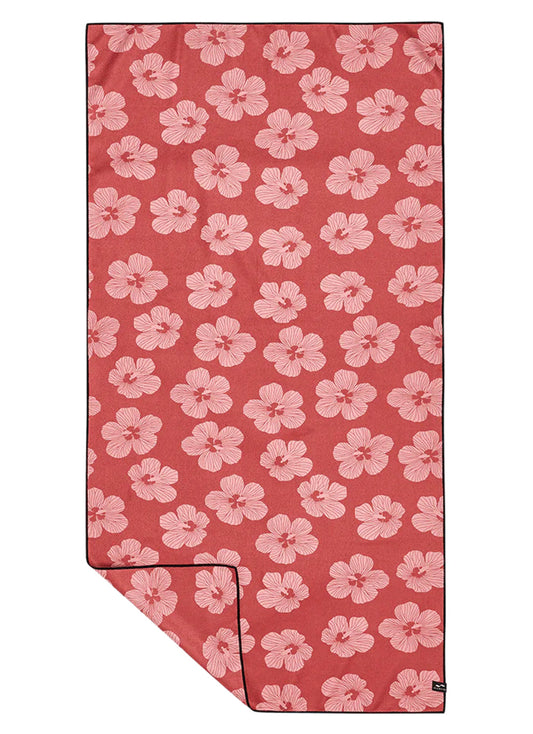 Slowtide Hau Performance Quick-Dry Travel Towel