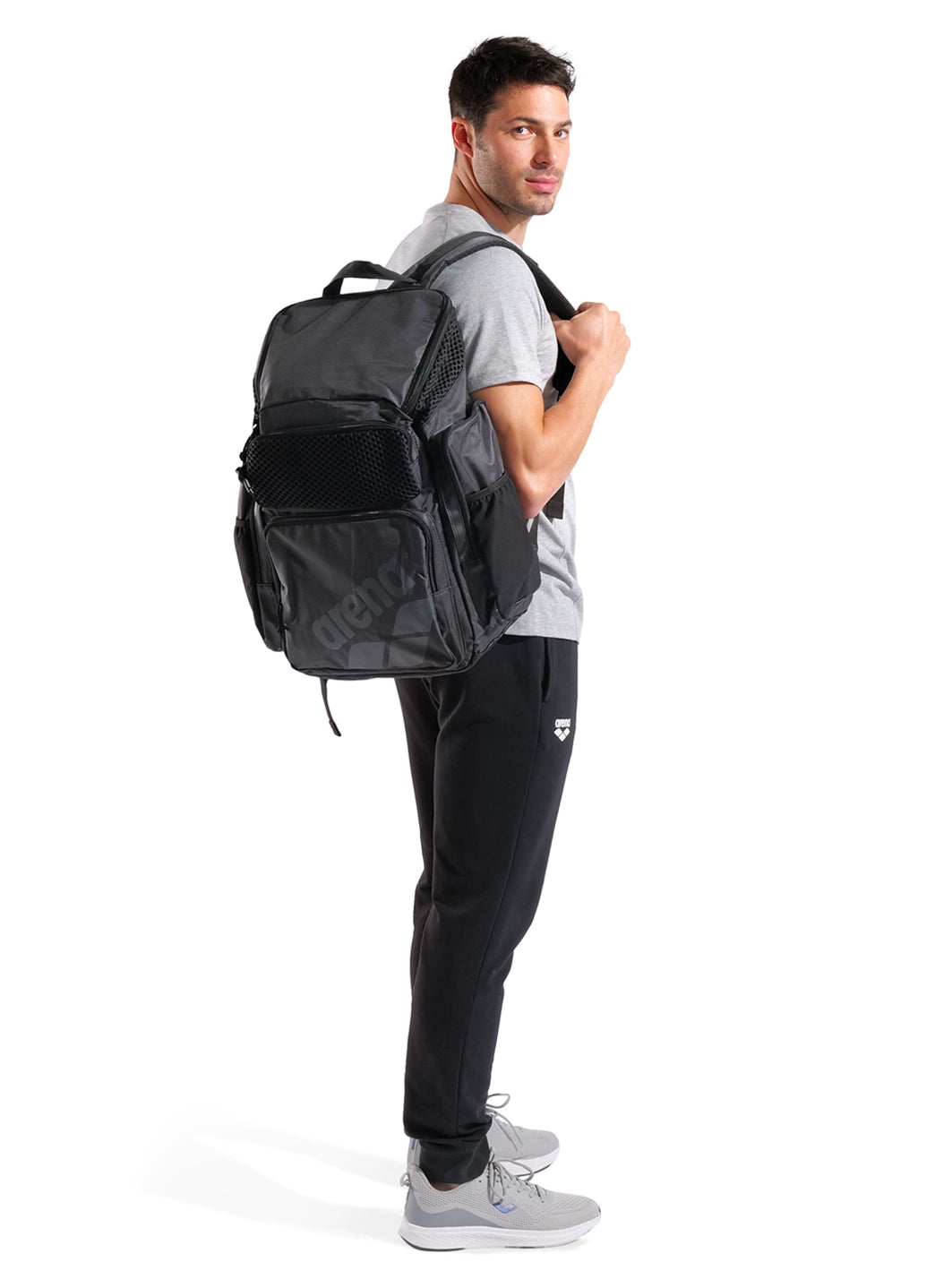 Arena One Go 45L Backpack