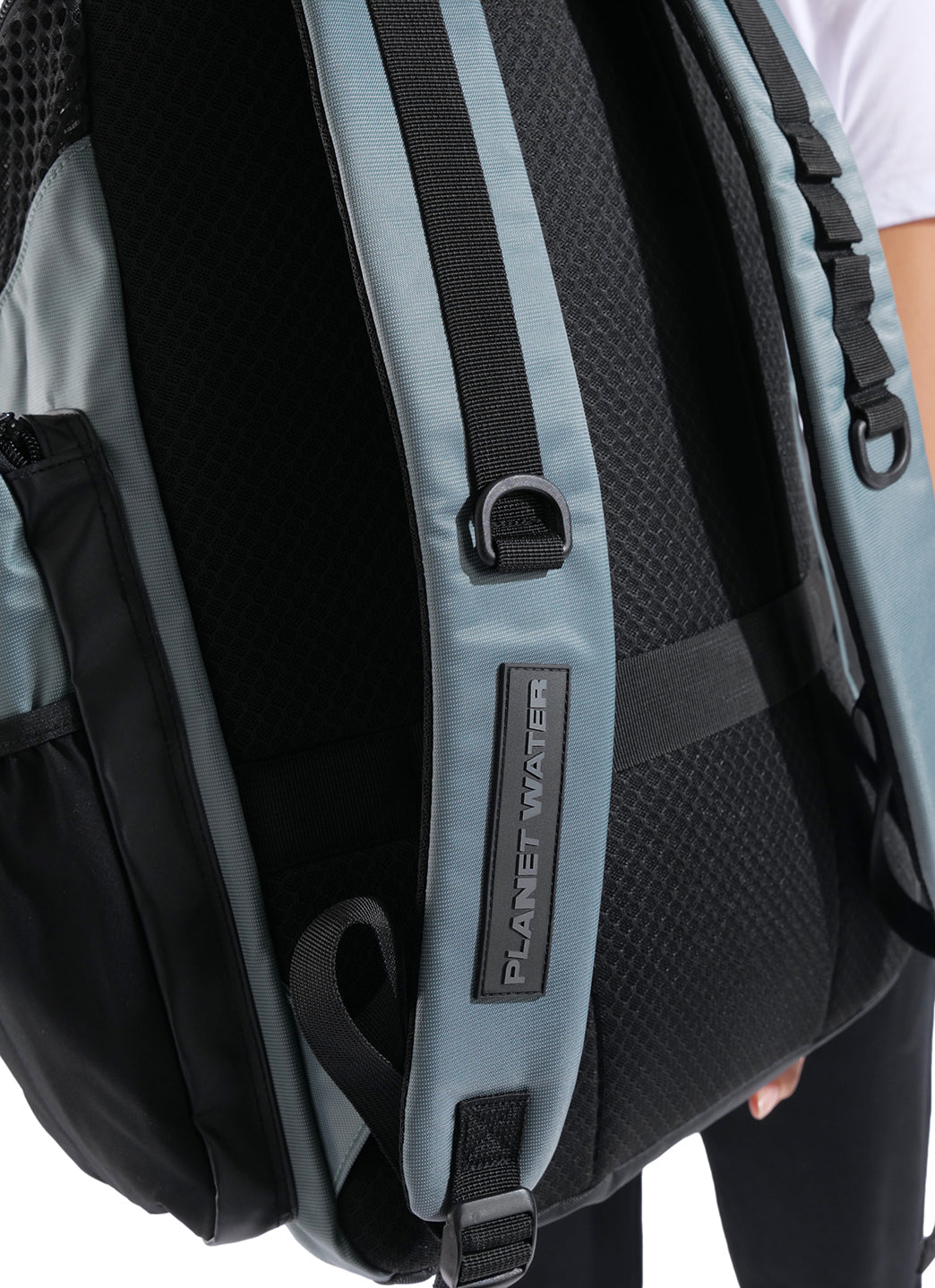 Arena One Go 45L Backpack