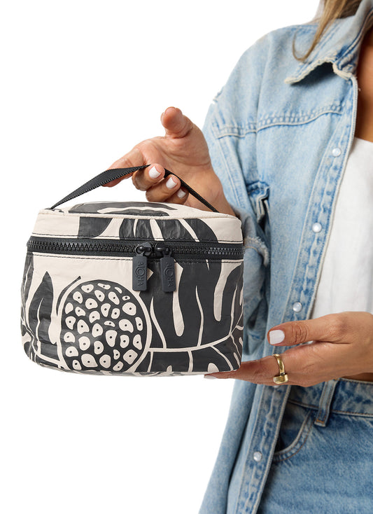 ALOHA Women's Holomua Cabin Crew Kit